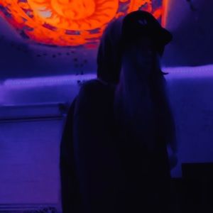 Meet your Posher, Oakley